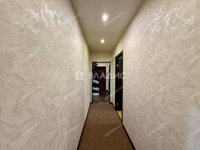 трёхкомнатная квартира на улице Федосеенко дом 79