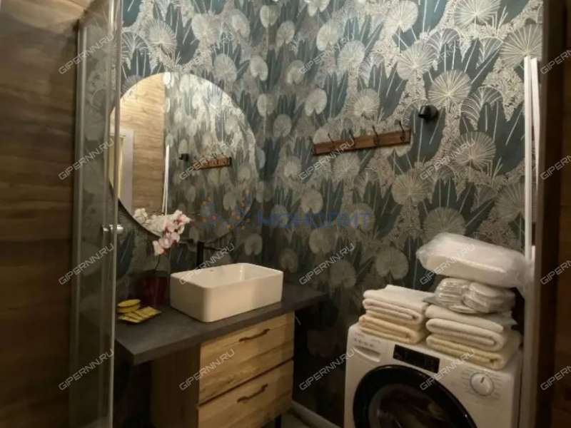 трёхкомнатная квартира на Сенной площади дом 1