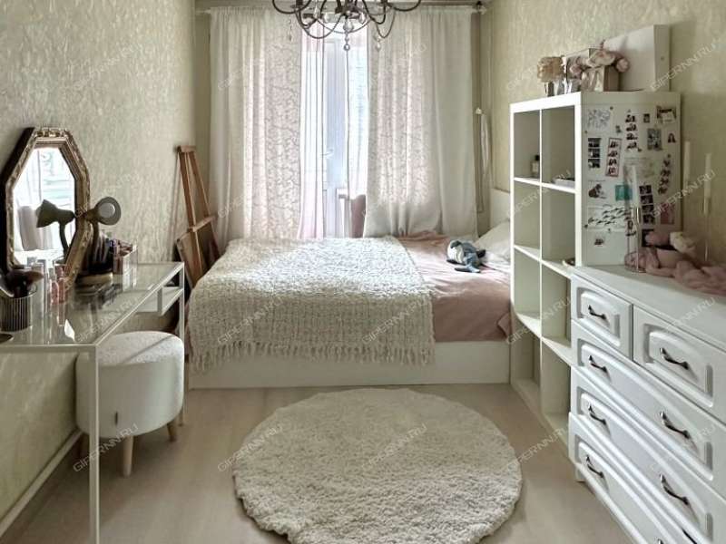 четырёхкомнатная квартира на Мончегорской улице дом 18 к2