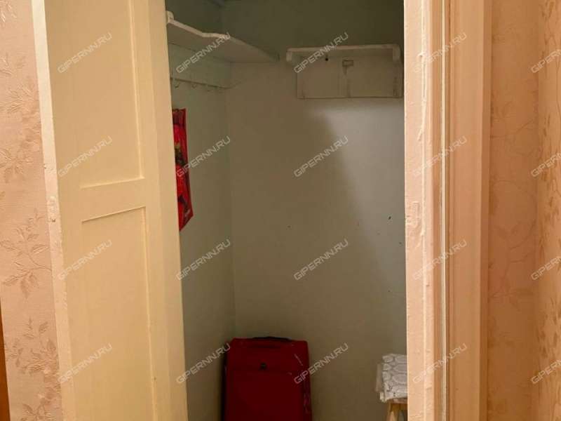 трёхкомнатная квартира на проспекте Героев дом 41