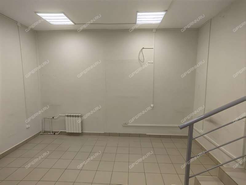 помещение под торговую площадь на улице Сергея Есенина