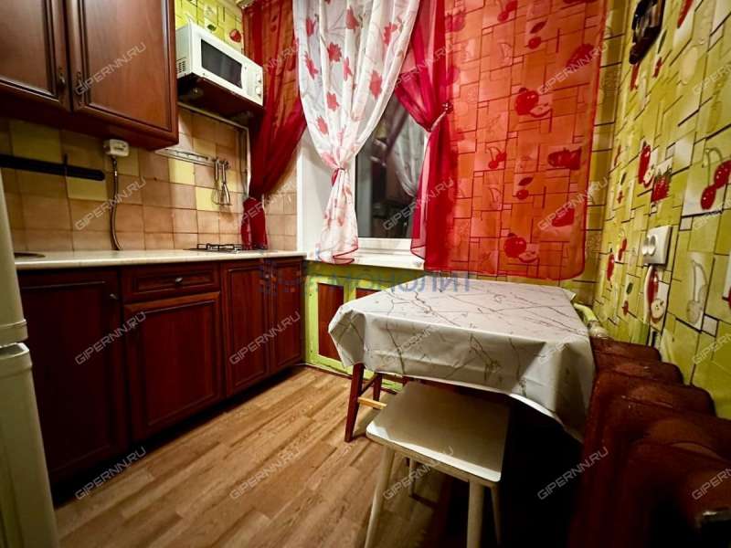 однокомнатная квартира на улице Федосеенко дом 13