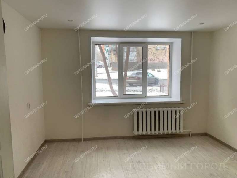 четырёхкомнатная квартира на улице Белинского дом 93