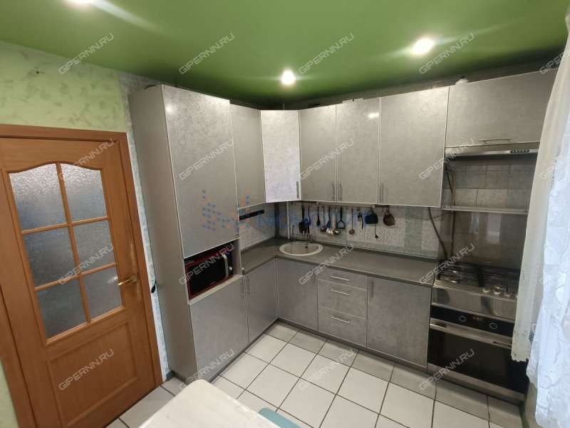 трёхкомнатная квартира на улице Магистральная дом 309