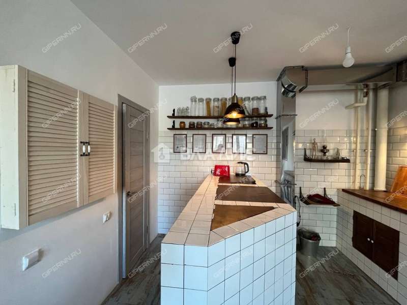 трёхкомнатная квартира на улице Маршала Баграмяна дом 2