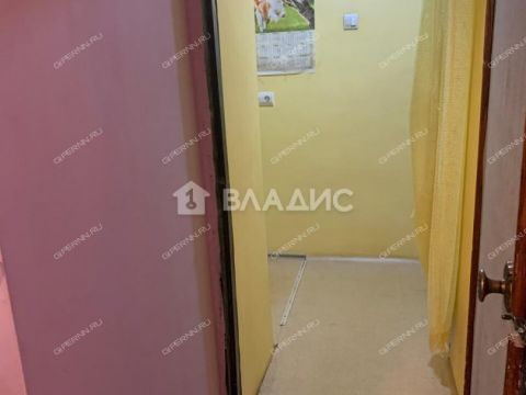 2-komnatnaya-ul-golovnina-d-30 фото