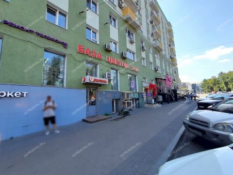 ul-maksima-gorkogo-d-80-1 фото