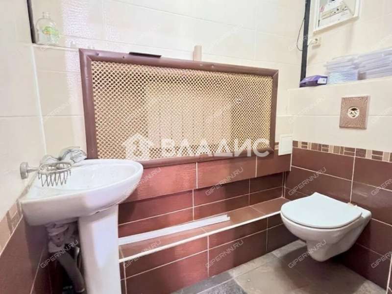 помещение под помещение свободного назначения на Берёзовской улице