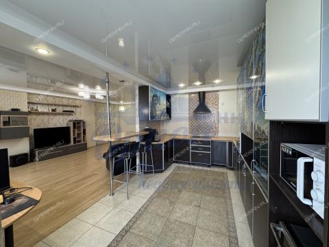 3-komnatnaya-pr-vysokovskiy-d-24 фото