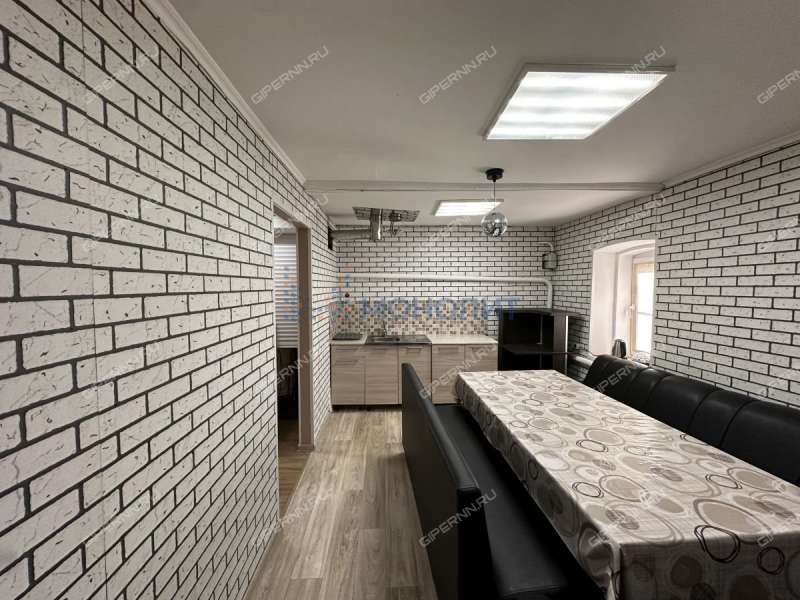 дом на Центральная деревня Утечино