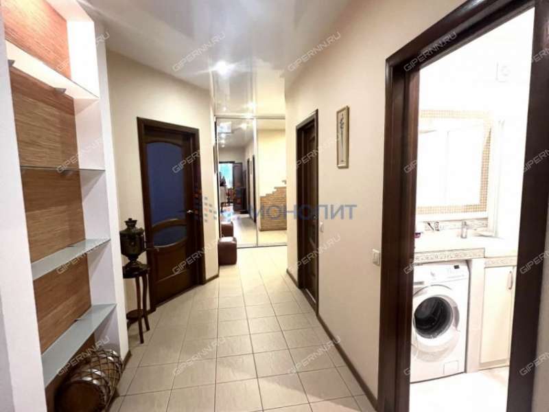 трёхкомнатная квартира на Краснозвёздной улице дом 25