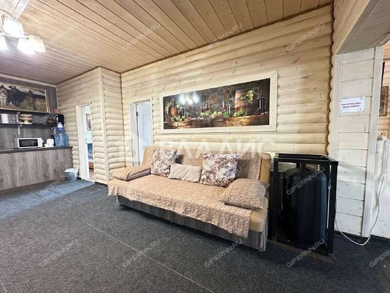 дом на Школьной улице