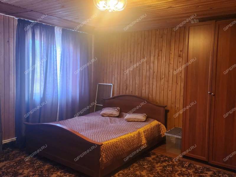 дом на Малышевской улице