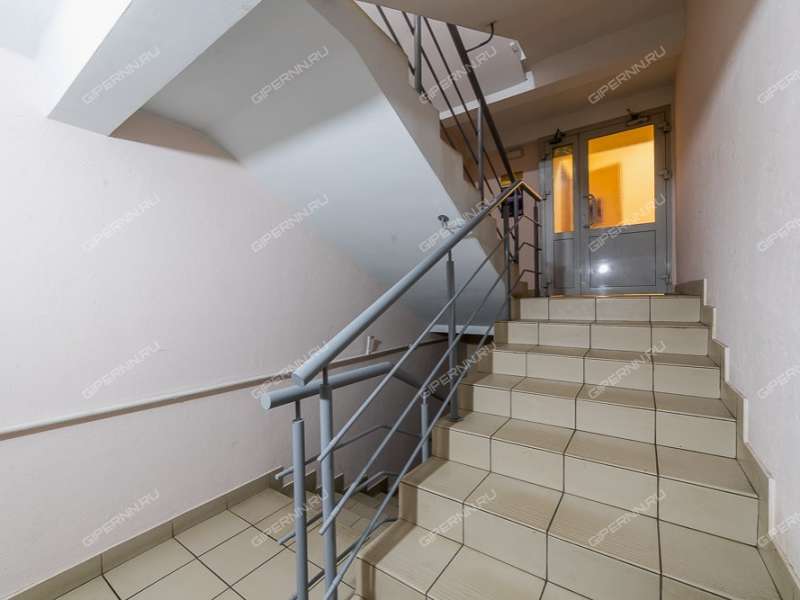 здание под офис на улице Ванеева