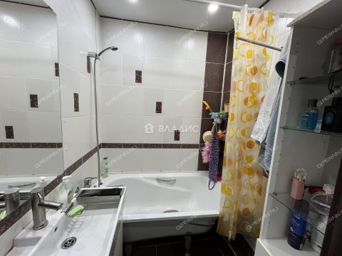3-komnatnaya-ul-golubeva-d-4 фото