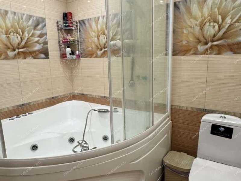 трёхкомнатная квартира на Краснозвёздной улице дом 31