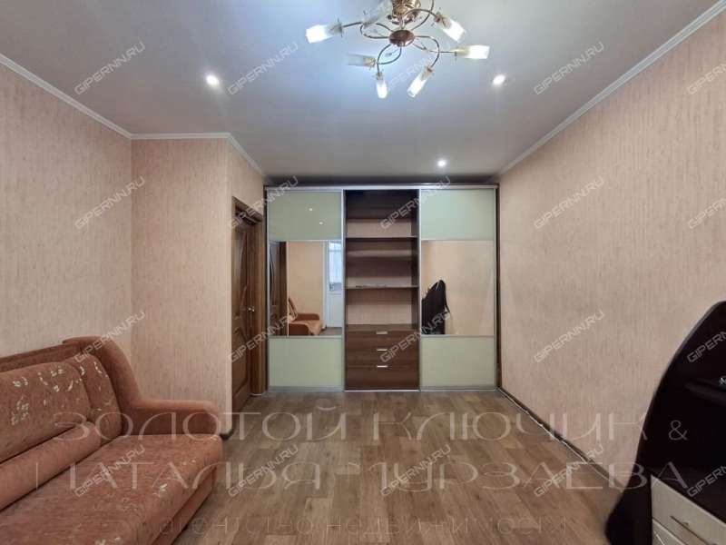 однокомнатная квартира на Заречном бульваре дом 5