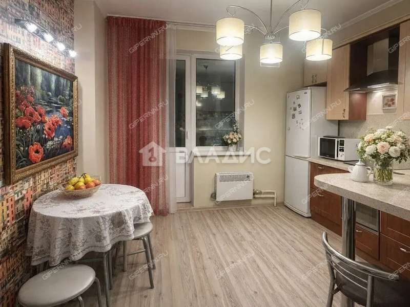 однокомнатная квартира на Волжской набережной дом 8