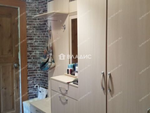 dom-rabochiy-poselok-krasnye-baki-krasnobakovskiy-rayon фото