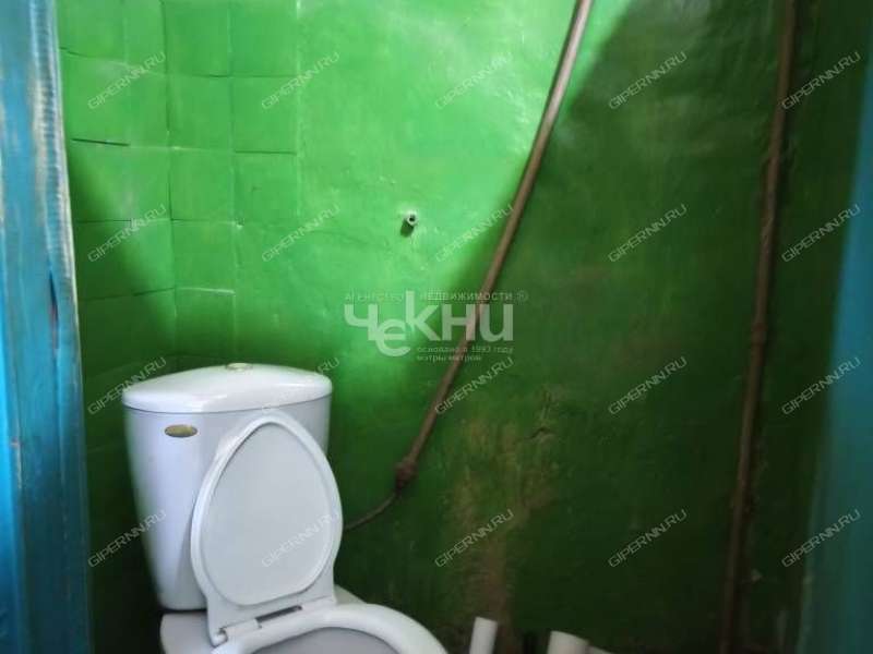 комната в доме 43 на Народной улице