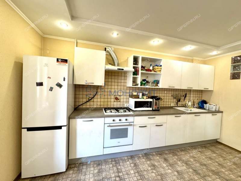 трёхкомнатная квартира на улице Дунаева дом 12