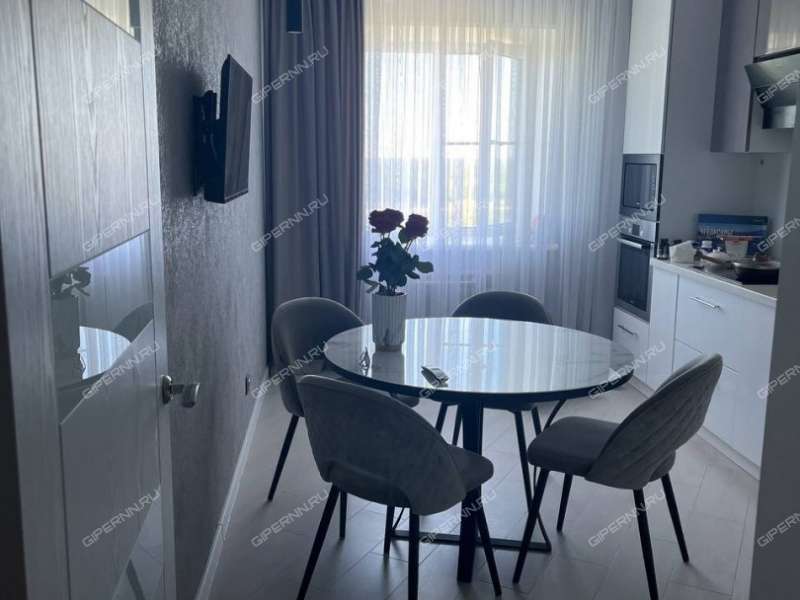 двухкомнатная квартира на Парковой улице дом 12, к2 город Кстово