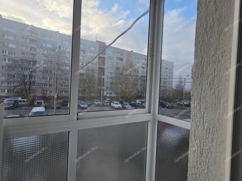 1-komnatnaya-ul-dvizhencev-d-34 фото