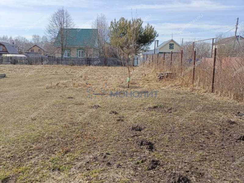 дом на улице Озерная посёлок Железнодорожный (Ситниковский сельсовет