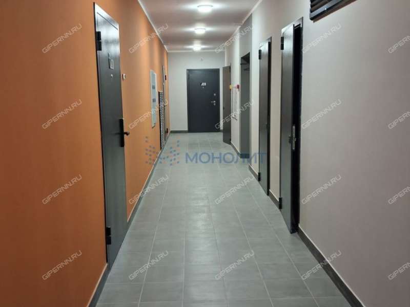 трёхкомнатная квартира на 1-й Оранжерейной улице дом 14А