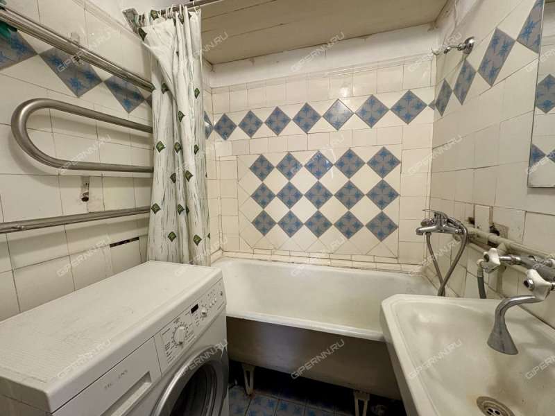 трёхкомнатная квартира на Ковалихинской улице дом 51