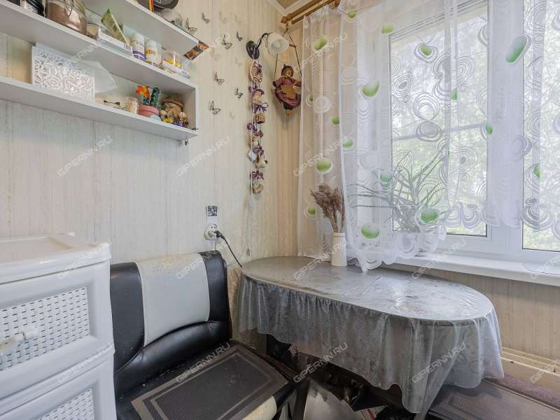 двухкомнатная квартира на улице Бурденко дом 14