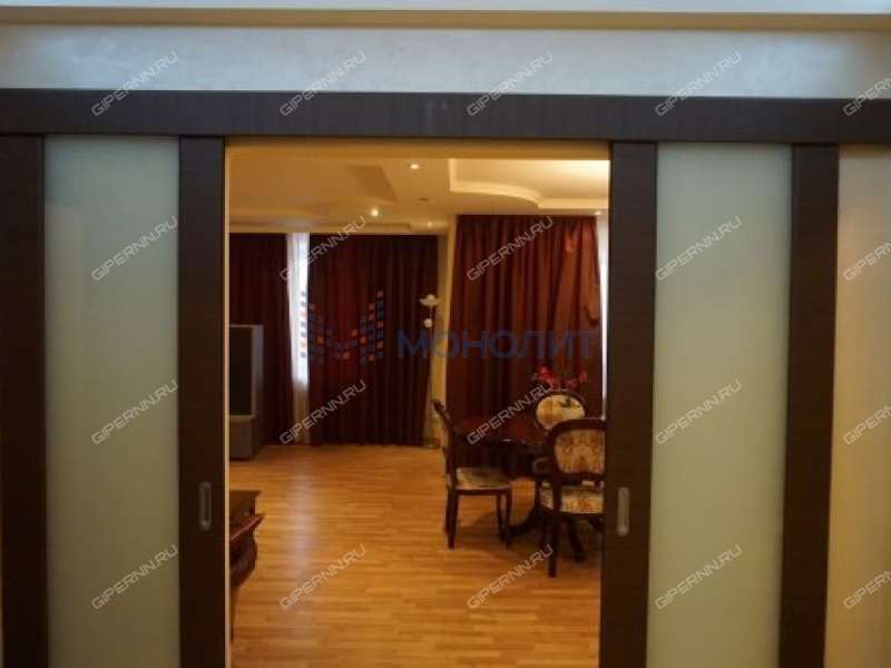 трёхкомнатная квартира на Ижорской улице дом 18