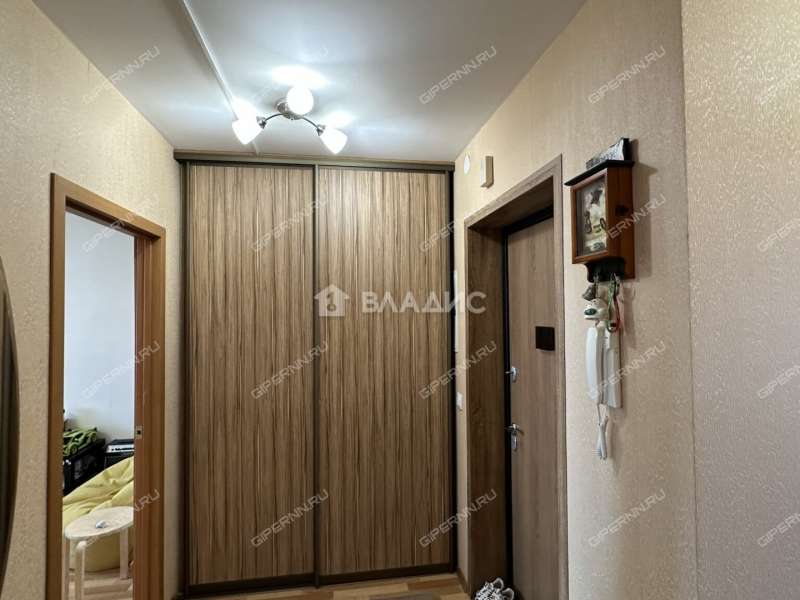 двухкомнатная квартира на улице Академика Сахарова дом 113