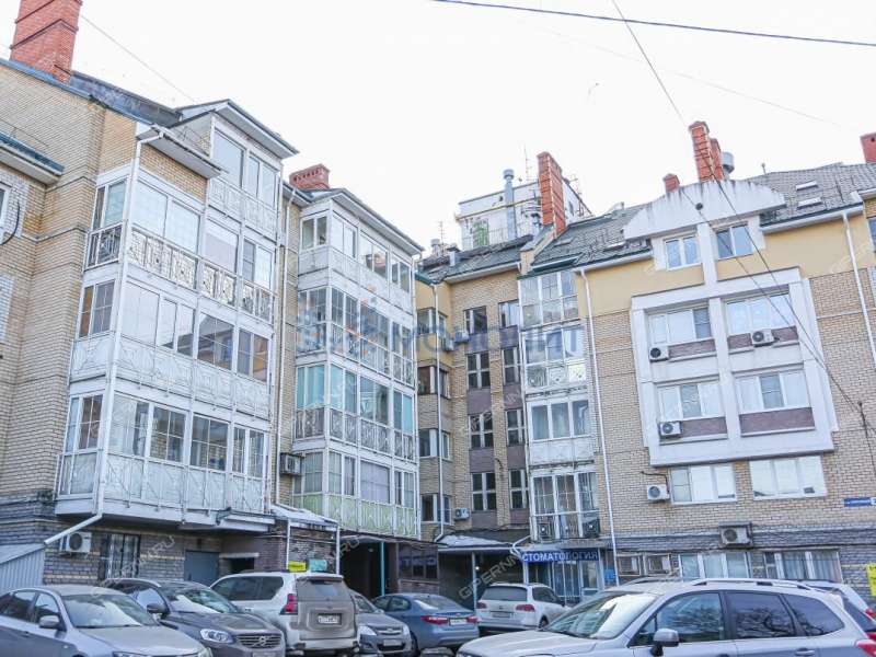 трёхкомнатная квартира в Обозном переулке дом 2