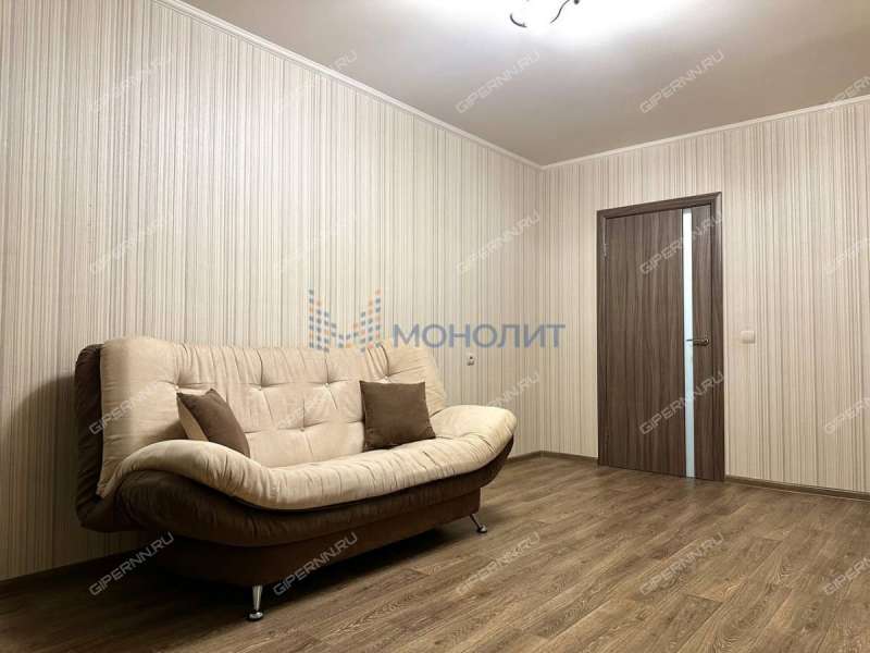 однокомнатная квартира на Волжской набережной дом 21