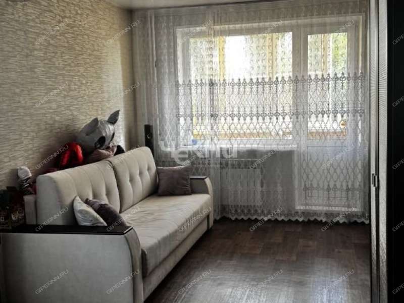 трёхкомнатная квартира на улице Карла Маркса дом 18