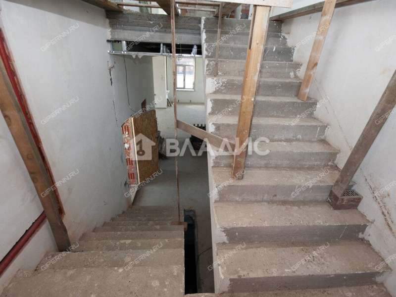 дом на улице Золотой Ключик территория ДНП Земляничная Поляна