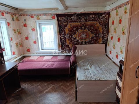 dom-derevnya-bolshie-kruty-koverninskiy-municipalnyy-okrug фото