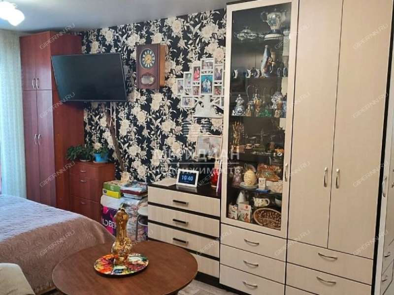 двухкомнатная квартира на улице Мечникова дом 43