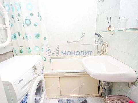 2-komnatnaya-ul-kompozitora-kasyanova-d-10 фото