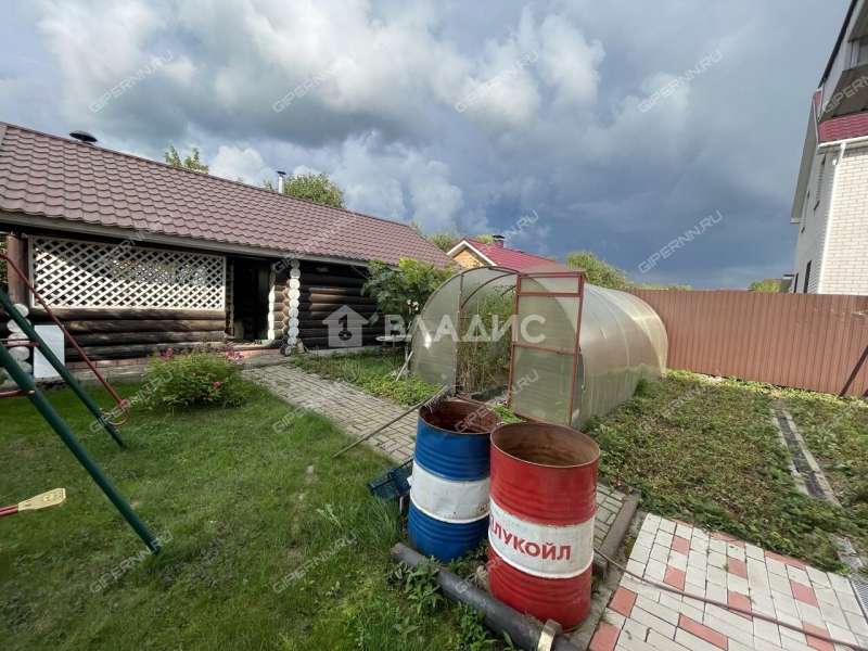 дом на 6-й улице город Бор