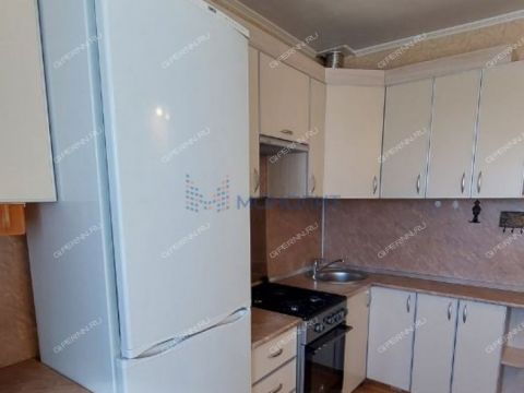 1-komnatnaya-ul-izhorskaya-d-48-k1 фото