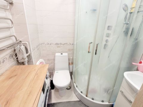 1-komnatnaya-ul-obuhova-d-45 фото