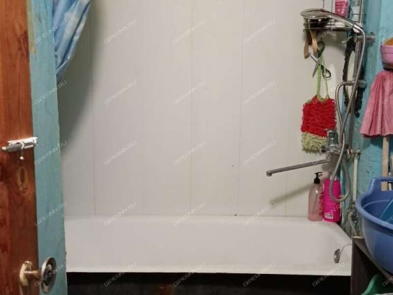 комната в доме 9 на проспекте Кирова