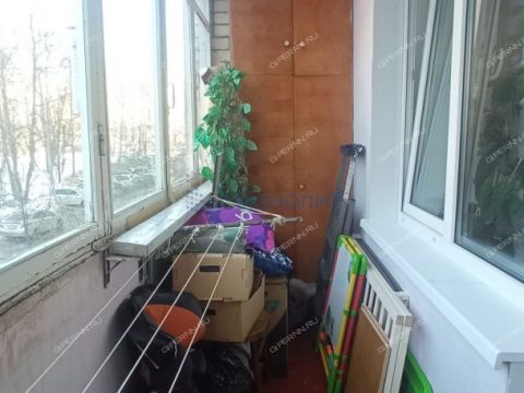 4-komnatnaya-ul-admirala-makarova-d-8-k1 фото