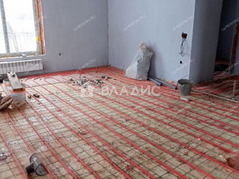 dom-rabochiy-poselok-lukino-balahninskiy-municipalnyy-okrug фото