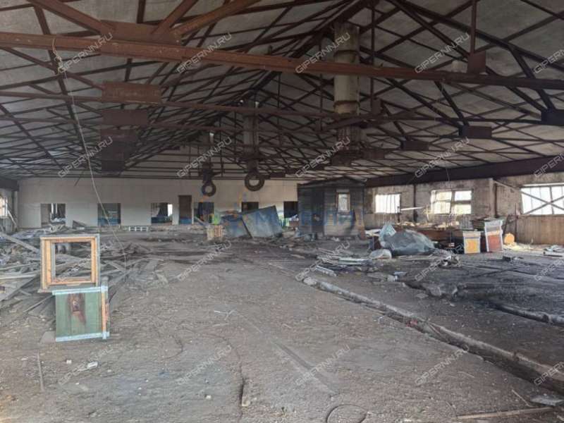 имущественный комплекс под склад, производственную площадь на Совхозной улице деревня Сысоевка