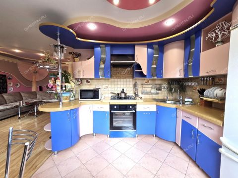 3-komnatnaya-ul-yablonevaya-d-14a фото