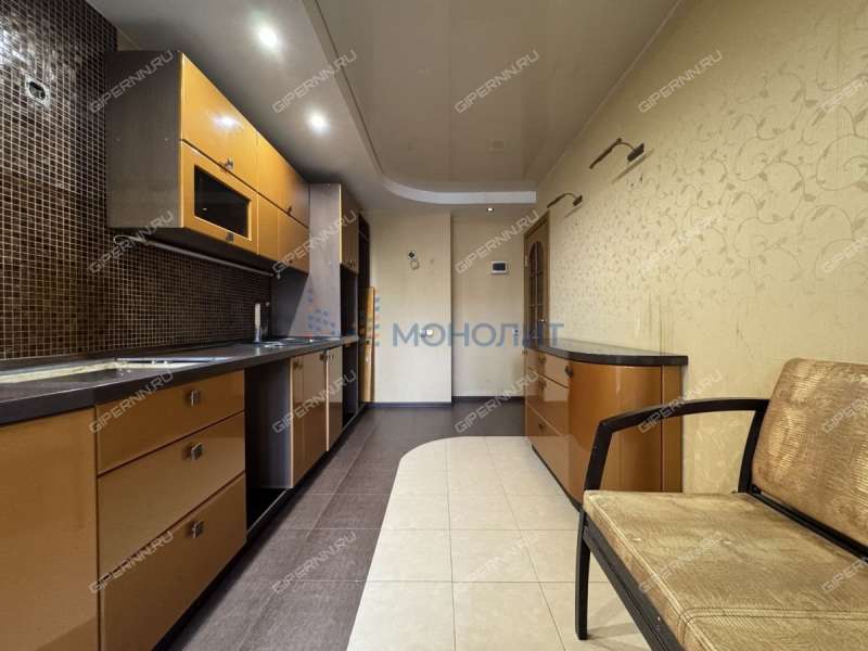 трёхкомнатная квартира на улице Адмирала Макарова дом 4 к5