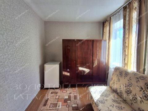 3-komnatnaya-ul-svetlogorskaya-d-5a фото